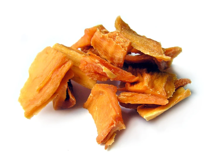 owoc mango suszony w płatkach